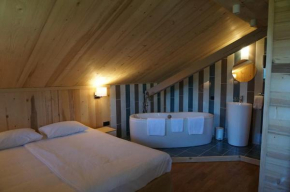 Отель Maison d'hôtes La Barmaz  Комблу
